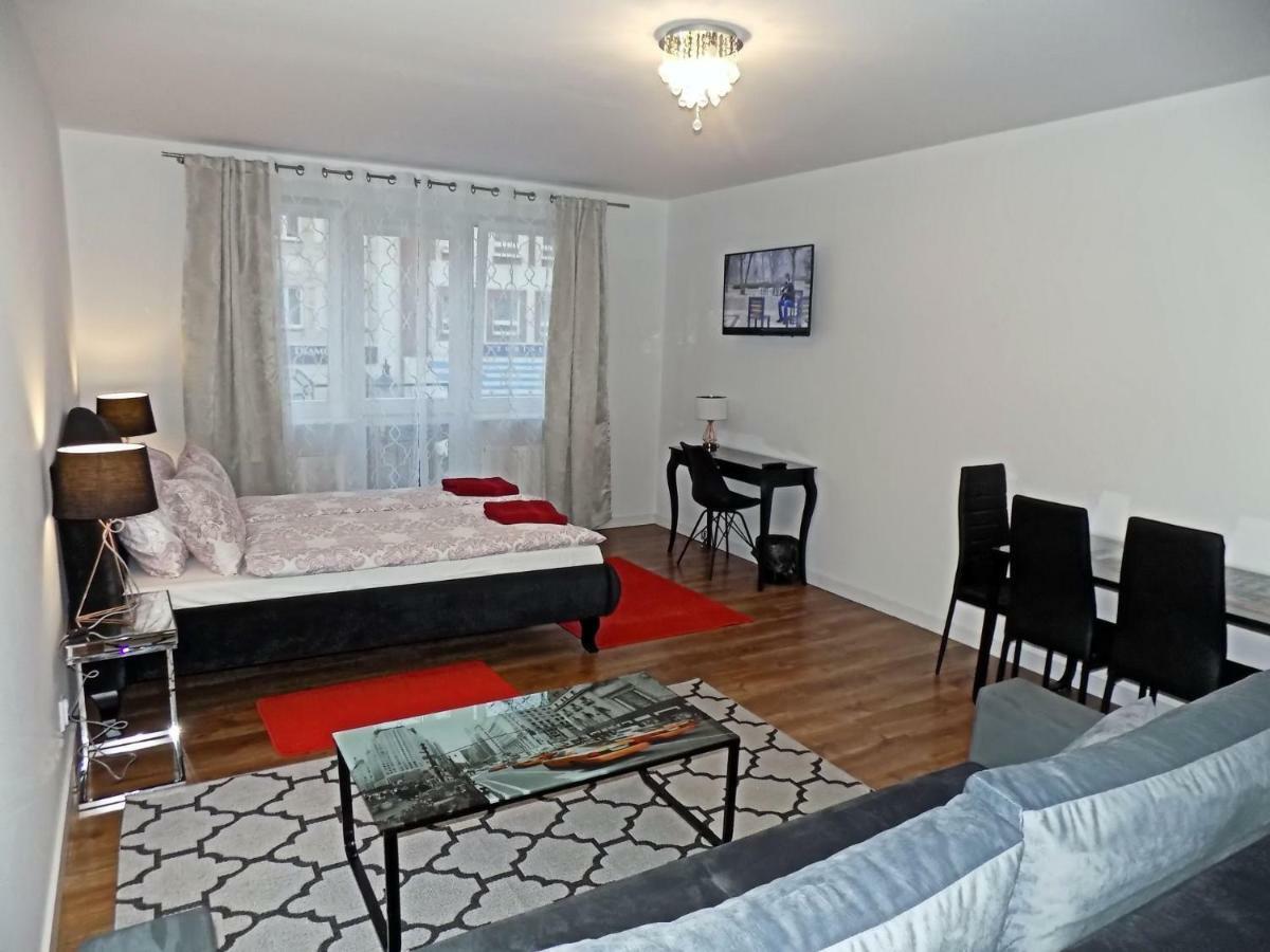 Апартаменты Apartament Mona Starowka-Old Town Эльблонг Экстерьер фото