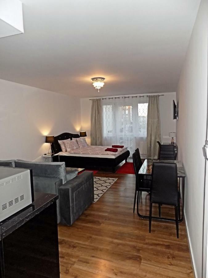 Апартаменты Apartament Mona Starowka-Old Town Эльблонг Экстерьер фото